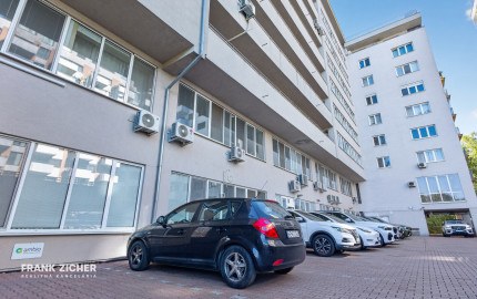 Prenajímame nebytový priestor 93 m² s 3 parkovacími miestami pri nemocnici na Antolskej