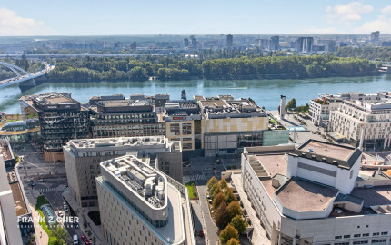Predávame veľkorysý 3-izbový byt (pôvodne 4i) s loggiou v Panorama Towers