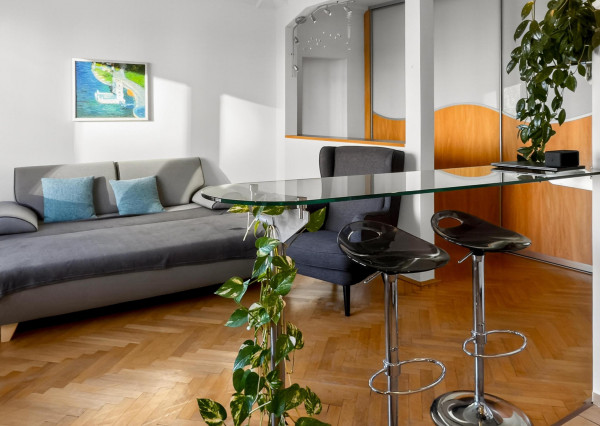 REZERVOVANE – Predávame 2i byt  v Ružinove