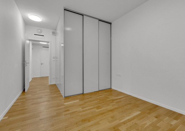 Predávame zariadený 3 izbový apartmán s 2 balkónmi v projekte METROPOLIS