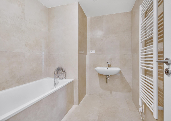 Predávame 3 izbový apartmán s 2 balkónmi v skolaudovanom projekte METROPOLIS