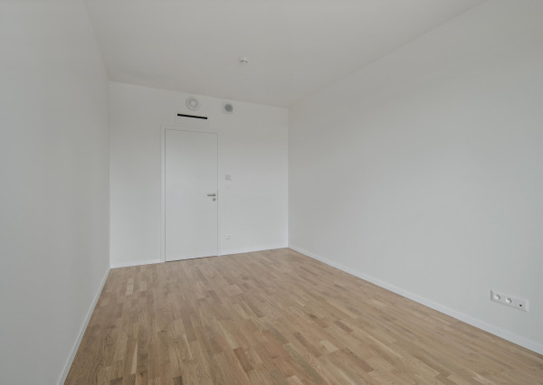 FRANK ZICHER - Predávame 3 izbový apartmán s 2 balkónmi v projekte METROPOLIS, BA.I.