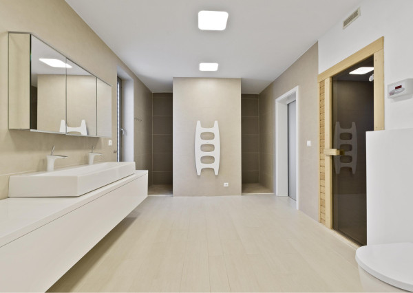 FRANK ZICHER – Predávame rodinnú vilu vo vysokom štandarde na Bratislavskej Kolibe