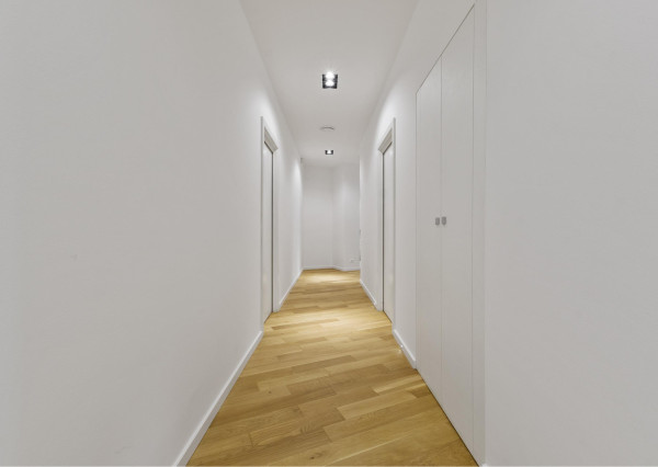 FRANK ZICHER – Predávame rodinnú vilu vo vysokom štandarde na Bratislavskej Kolibe