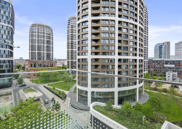 FRANK ZICHER - Predávame 3 izbový apartmán v projekte METROPOLIS