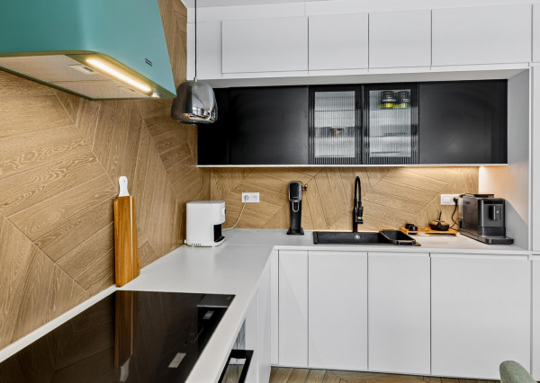 FRANK ZICHER – Predávame 3i byt po kompletnej rekonštruckcii v Starom meste