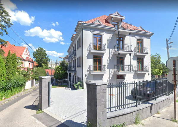 FRANK ZICHER – Prenajímame priestranný 4i byt (157 m2) s terasou v novostavbe na Boženy Nemcovej