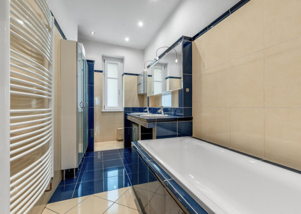 FRANK ZICHER – Predávame priestranný 4-izbový byt v obľúbenej lokalite, Fraňa Kráľa/ Puškinova