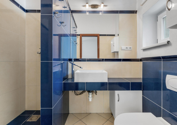 FRANK ZICHER – Predávame priestranný 4-izbový byt v obľúbenej lokalite, Fraňa Kráľa/ Puškinova