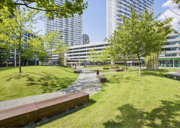 FRANK ZICHER - Predávame útulný 2 izbový byt vo veži II s výhľadom na hrad, projekt PANORAMA CITY