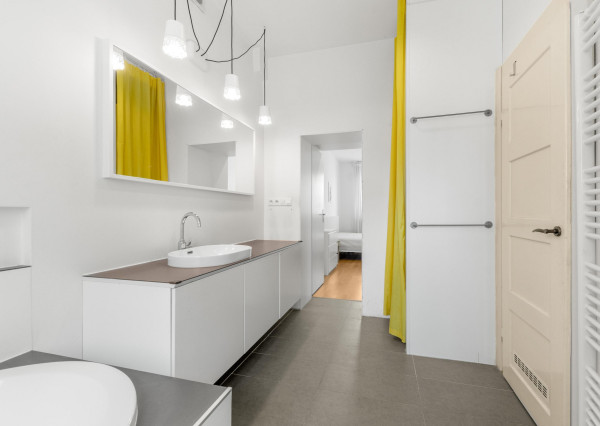 FRANK ZICHER – Predávame priestranný 4-izbový byt v obľúbenej lokalite so zeleným vnútroblokom