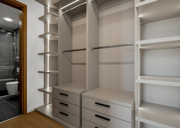 PRENAJATÉ - Prenajímame ešte neobývaný 4i byt na 22 poschodí s pekným výhľadom, SKY PARK RESIDENCE 4