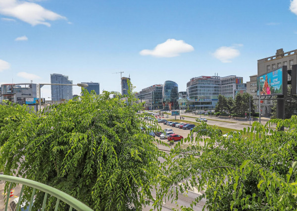 Predávame - Priestranný 3,5 izbový byt s balkónom pri Modrom kostolíku na Bezručovej ulici