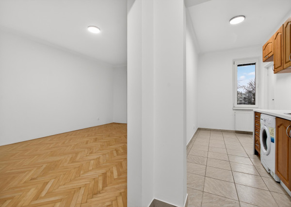 Predávame 2-izbový byt v tichej časti Ružinova – Súmračná