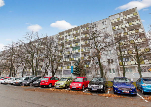 Predávame 2-izbový byt v tichej časti Ružinova – Súmračná