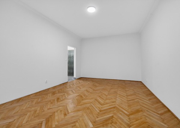 Predávame 2-izbový byt v tichej časti Ružinova – Súmračná