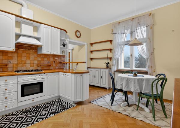 Prenajímame veľkometrážny byt pri Horskom parku