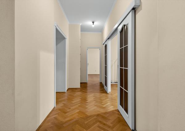 Prenajímame veľkometrážny byt pri Horskom parku