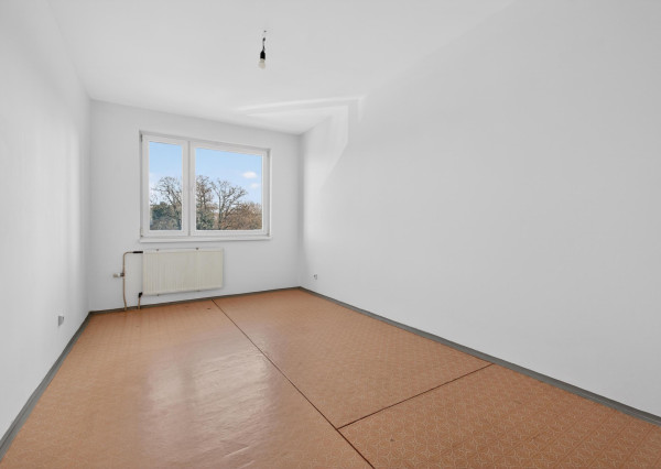 Predávame priestranný  4-izbový byt (85 m²) v blízkosti jazera Draždiak, Ľubovnianska ulica