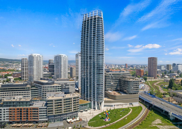 Prenajímame moderný 2i byt s výhľadom na Dunaj - EUROVEA TOWERS