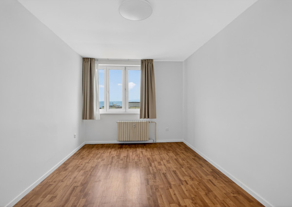 Prenajímame praktický, klimatizovaný byt na Hradnom kopci