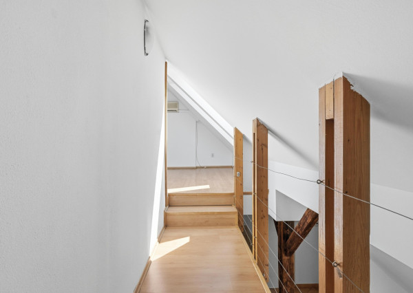 REZERVOVANÉ Predávame 2-izbový mezonetový byt v Starom Meste na ulici 29. augusta