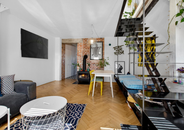 Predávame jedinečný 2-izbový mezonet na Žilinskej ulici pri Slovenskom rozhlase