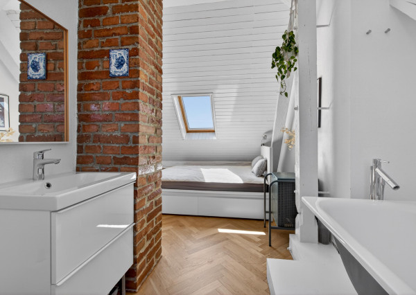 Predávame jedinečný 2-izbový mezonet na Žilinskej ulici pri Slovenskom rozhlase