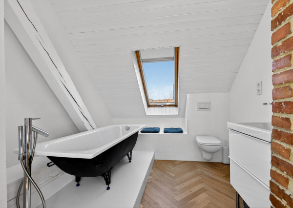 Predávame jedinečný 2-izbový mezonet na Žilinskej ulici pri Slovenskom rozhlase