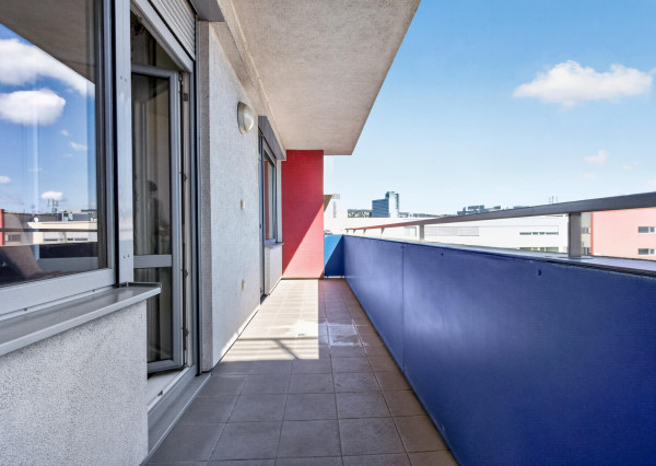 Prenajímame 3-izbový byt v srdci Starého Mesta - Dunajská ulica