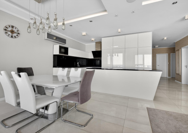 Predávame veľkometrážny 3 izbový byt v projekte Design Cubes na Kolibe