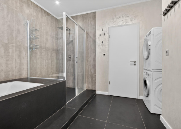 Predávame veľkometrážny 3 izbový byt v projekte Design Cubes na Kolibe