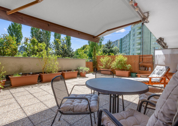 Prenajímame 2-izbový byt s 46 m² terasou v obľúbenom Lamači