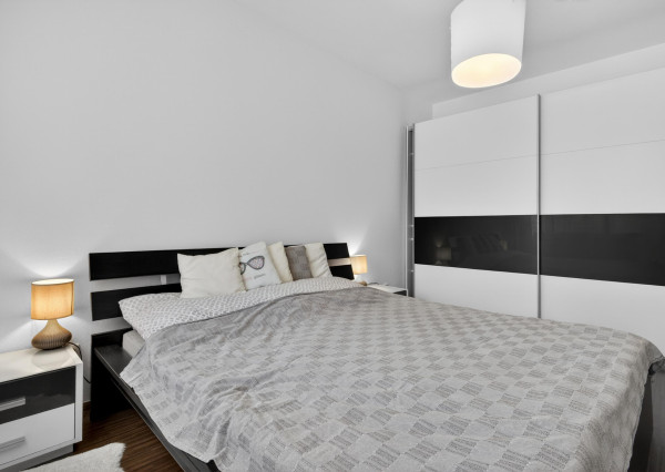Prenajímame 2-izbový byt s 46 m² terasou v obľúbenom Lamači