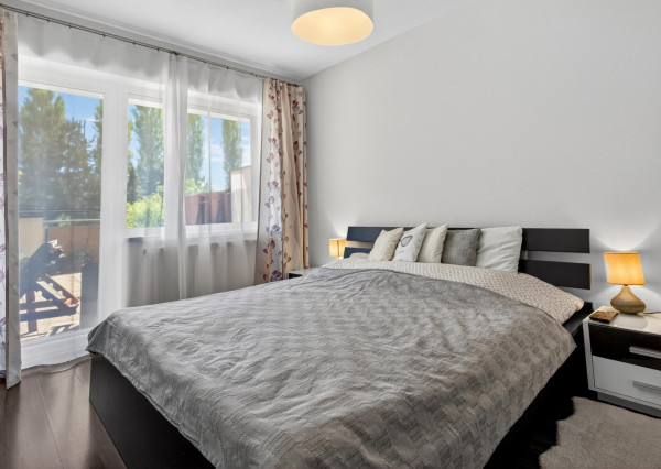 Prenajímame 2-izbový byt s 46 m² terasou v obľúbenom Lamači