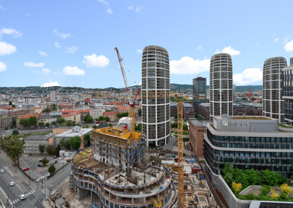 Prenajímame 3-izbový byt s loggiou a parkovaním v Panorama City