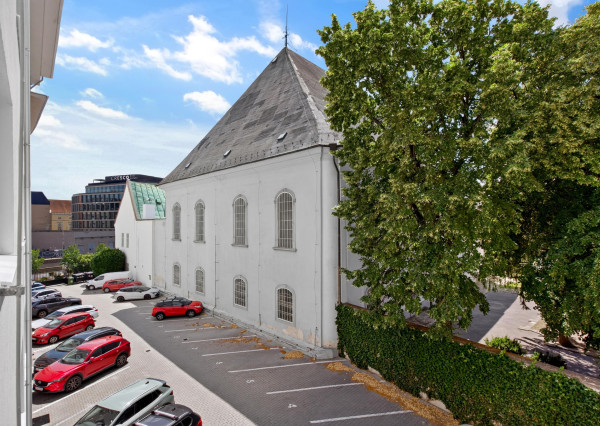Predávame priestranný 4-izbový byt (100 m²) na Panenskej ulici v Starom Meste