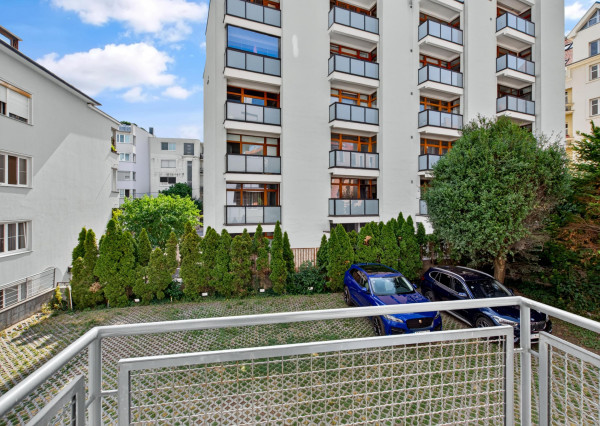 Prenajímame 3-izbový byt s parkovaním na Hradnom kopci vo vilovej štvrti