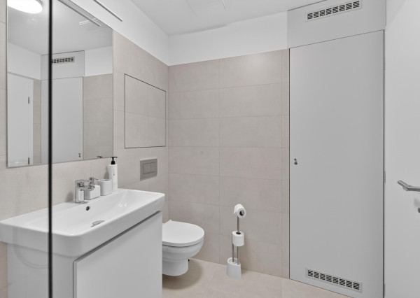 Predávame štýlový 2-izbový apartmán v projekte UNO na Poštovej ulici v centre Bratislavy