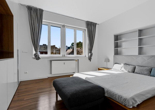Predávame 3-izbový byt (117 m²)  pri Hviezdoslavovom námestí na Strakovej ulici