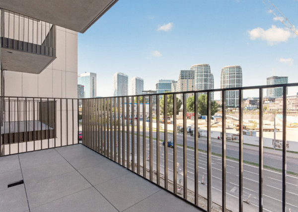 Predávame dva skolaudované 2-izbové apartmány v projekte DOWNTOWN YARDS