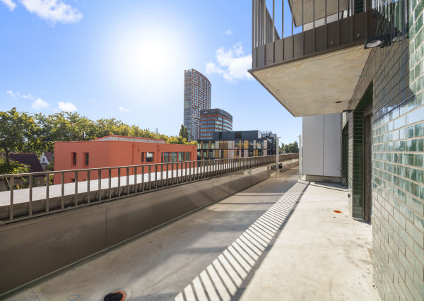 Predávame 1.5 izbový apartmán s terasou do vnútrobloku v projekte DOWNTOWN YARDS, BLOK B