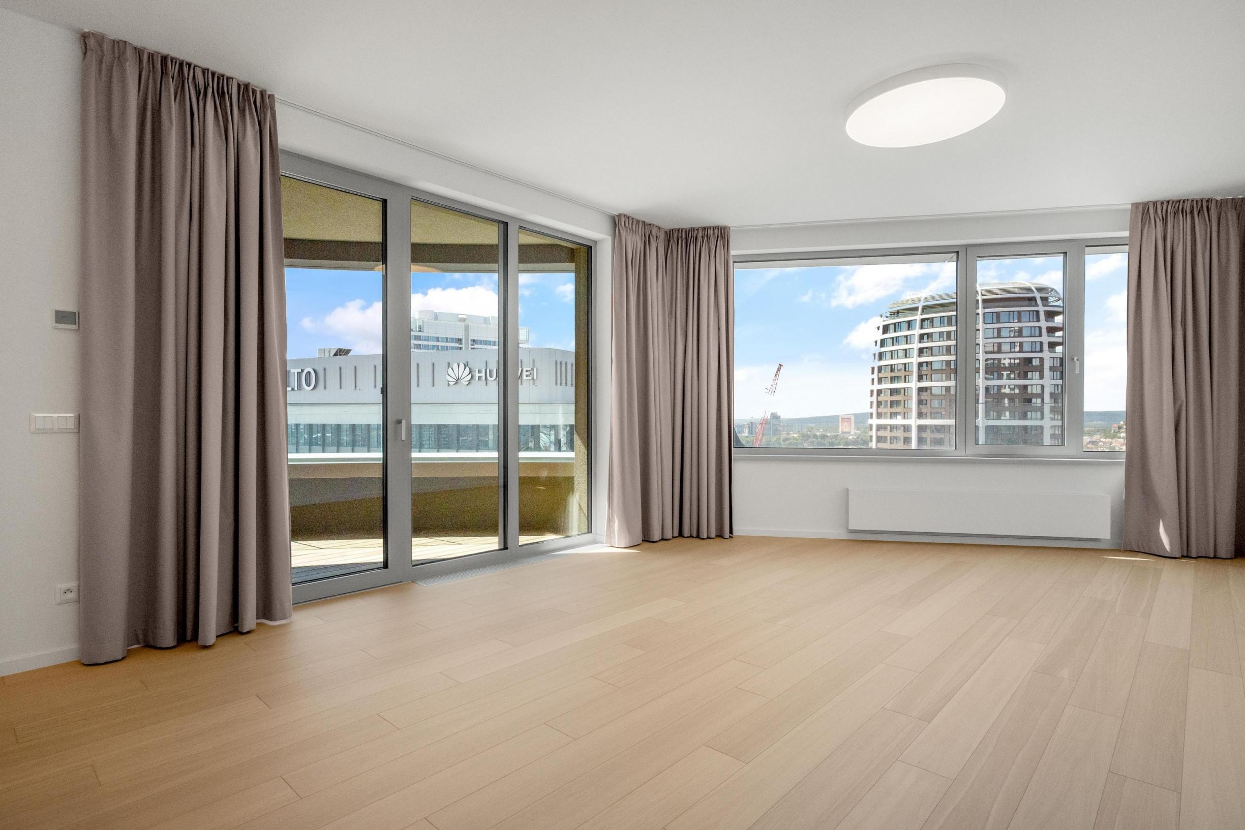 PRENAJATÉ - Prenajímame ešte neobývaný 4i byt na 22 poschodí s pekným výhľadom, SKY PARK RESIDENCE 4