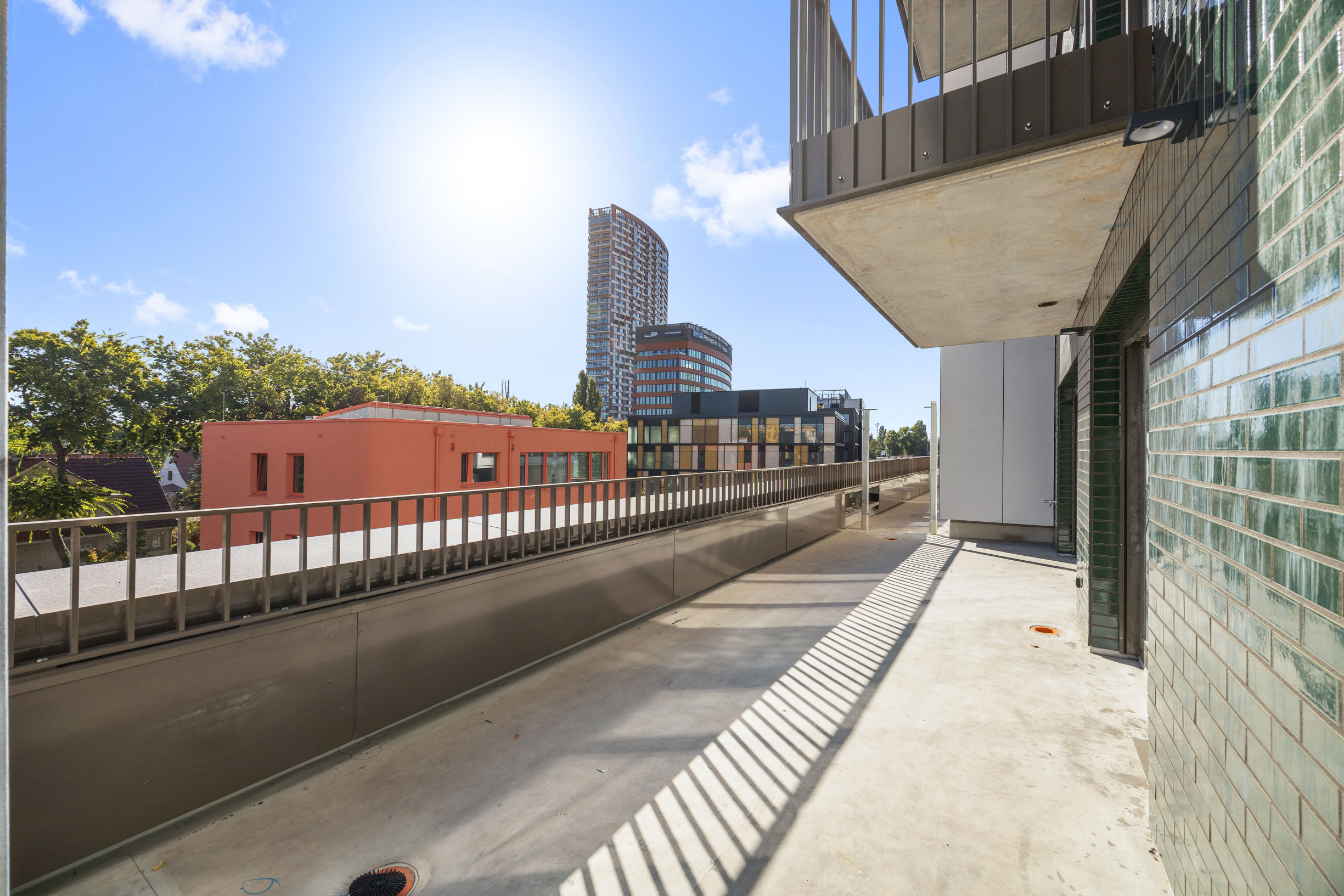 Predávame 1.5 izbový apartmán s terasou do vnútrobloku v projekte DOWNTOWN YARDS, BLOK B