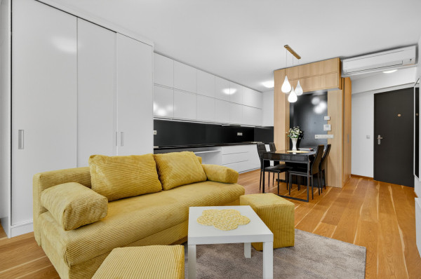 FRANK ZICHER - Predávame útulný 2 izbový byt vo veži II s výhľadom na hrad, projekt PANORAMA CITY