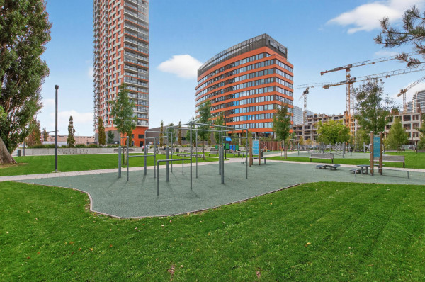 FRANK ZICHER - Prenajímame parkovacie státie v  KLINGERKE