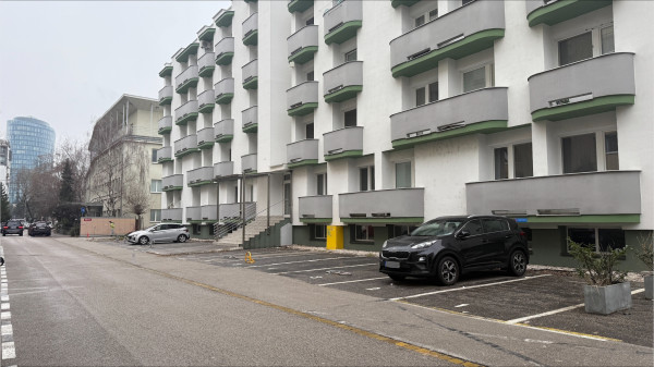 Predávame vonkajšie parkovacie státie na Ondavskej ulici - Ružinov